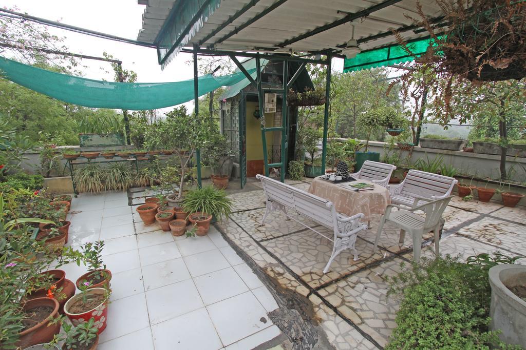 Nina Kochhar'S Homestay Nueva Delhi Exterior foto