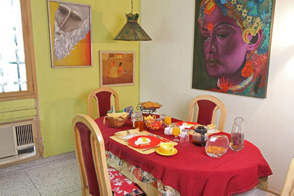 Nina Kochhar'S Homestay Nueva Delhi Exterior foto